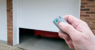 Купить автоматику для рулонных ворот Черногорск, цена от 2807 руб.